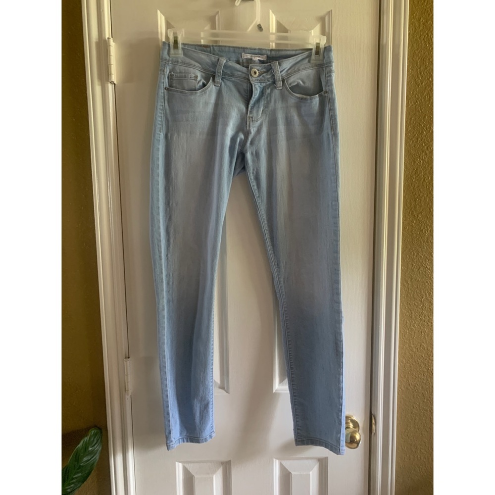 Light Wash Skinny Jean